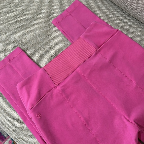 Betabrand Journey pants, size Large Long, cactus flower pink - Picture 5 of 8